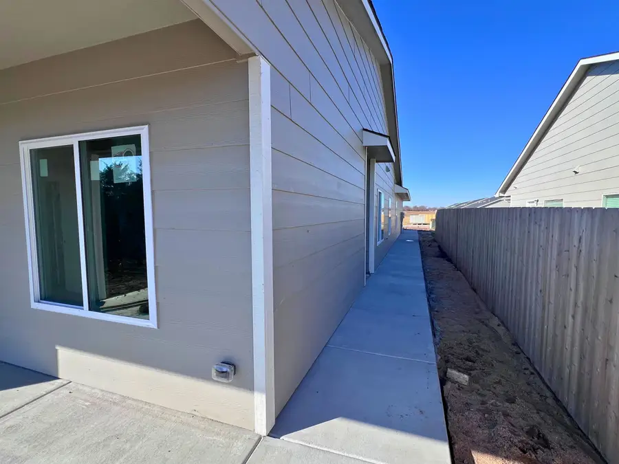 3810-3812 S Bluelake Street, Wichita, KS 67215 - #3