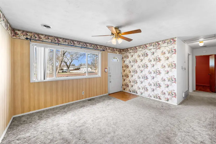 427 Yale Ave., Salina, KS 67401 - #3