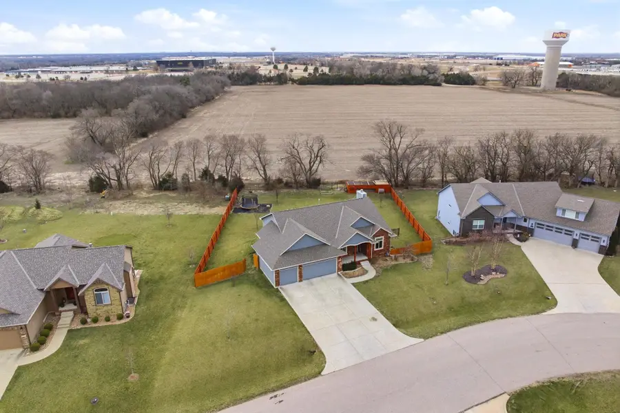 1233 E Bearhill Circle, Park City, KS 67147 - #3