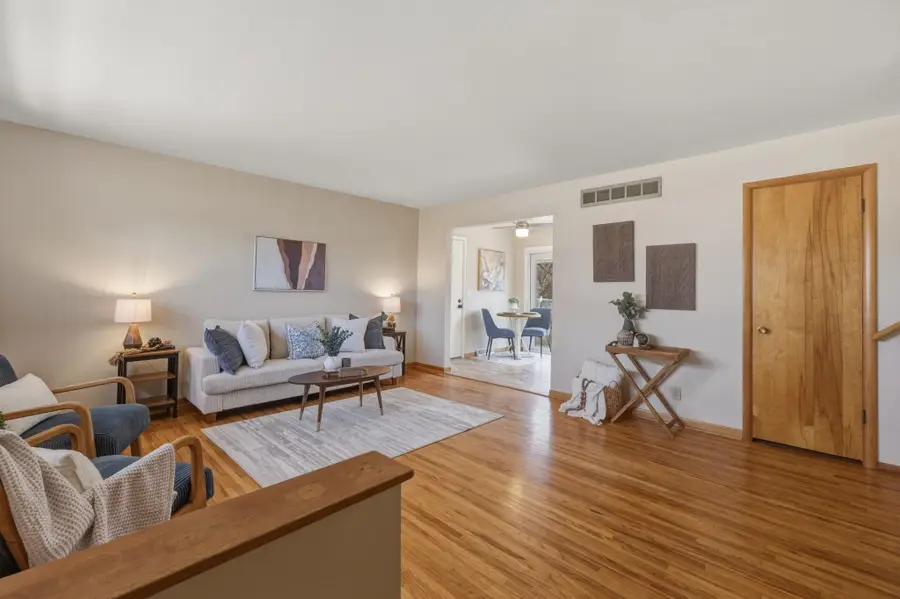 452 S Spring Creek Dr, Derby, KS 67037-1334 - #3