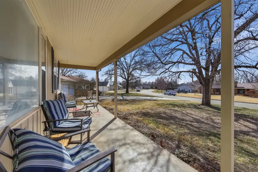 1606 Highland Dr, Augusta, KS 67010 - #3