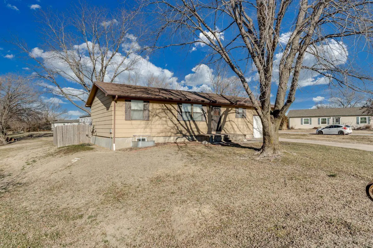 103 E Eric Dr, Walton, KS 67151-8827 - #1