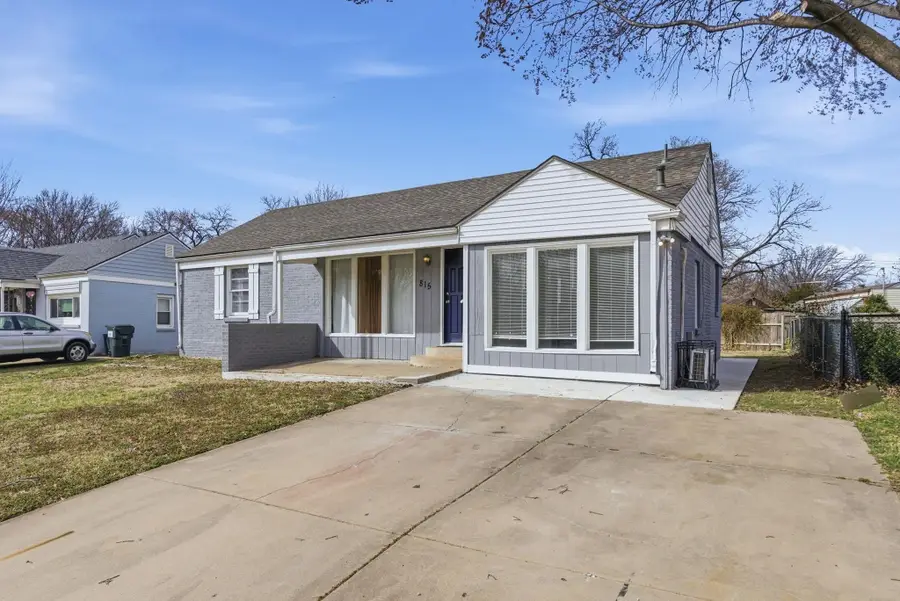 815 S Armour St, Wichita, KS 67207 - #2