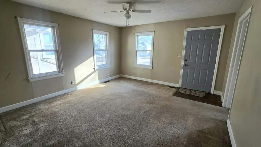 1009 N 11th St., Salina, KS 67401 - #2