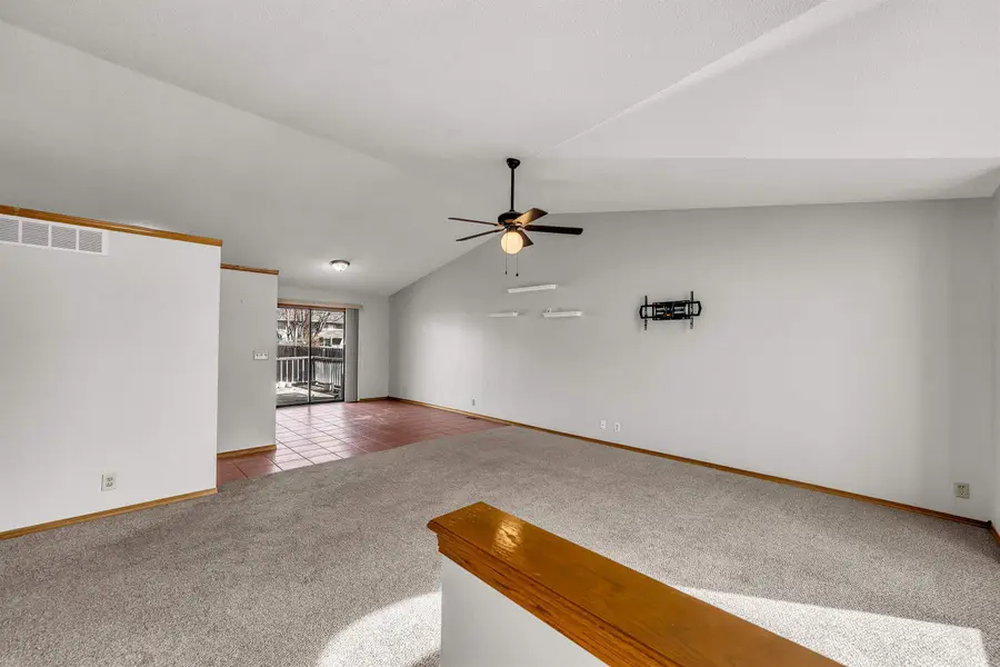 226 W Rosewood Ln, Derby, KS 67037 - #3