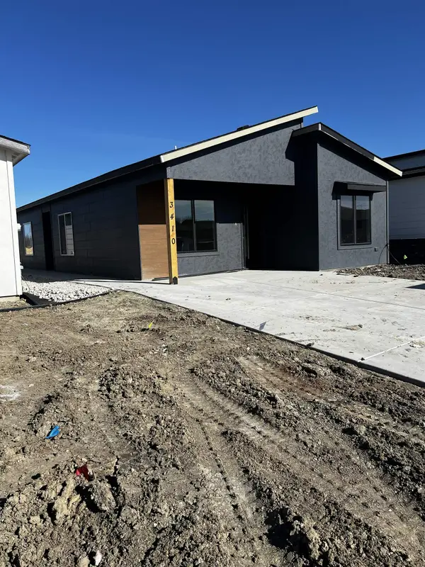 3410 E Thunder, Wichita, KS 67219