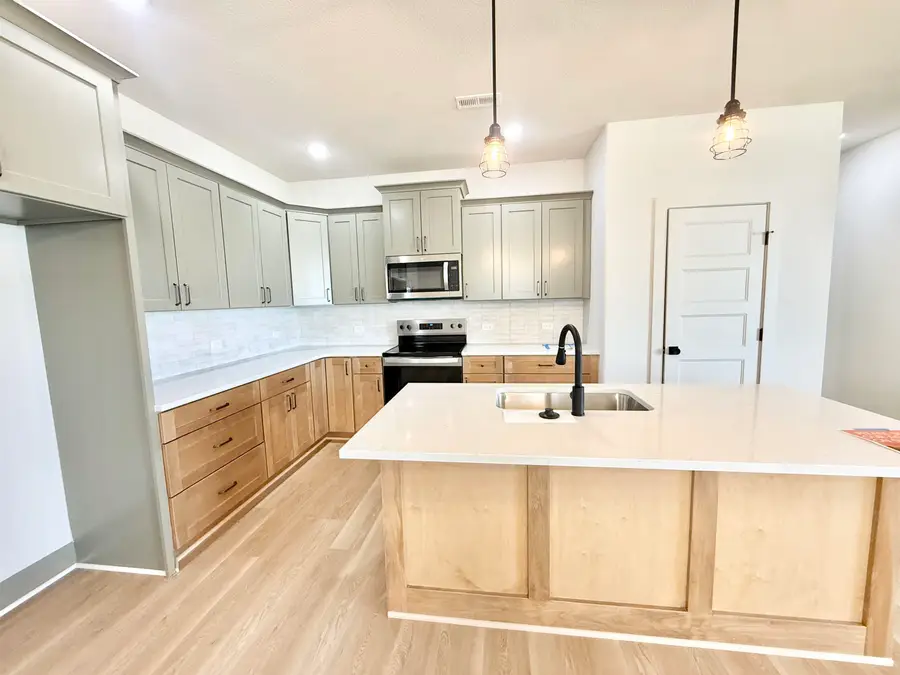 5408 N Toben Ct, Bel Aire, KS 67226 - #2