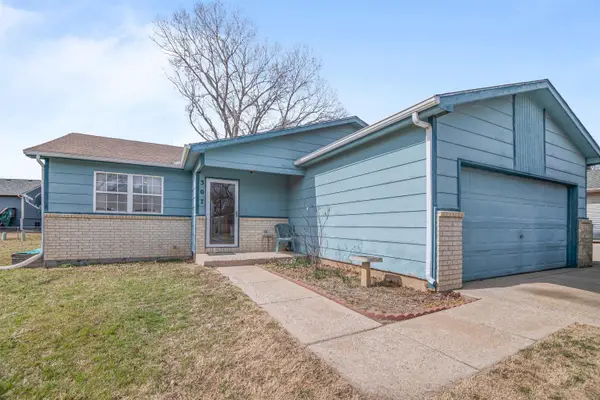 307 N Sioux St, Kechi, KS 67067