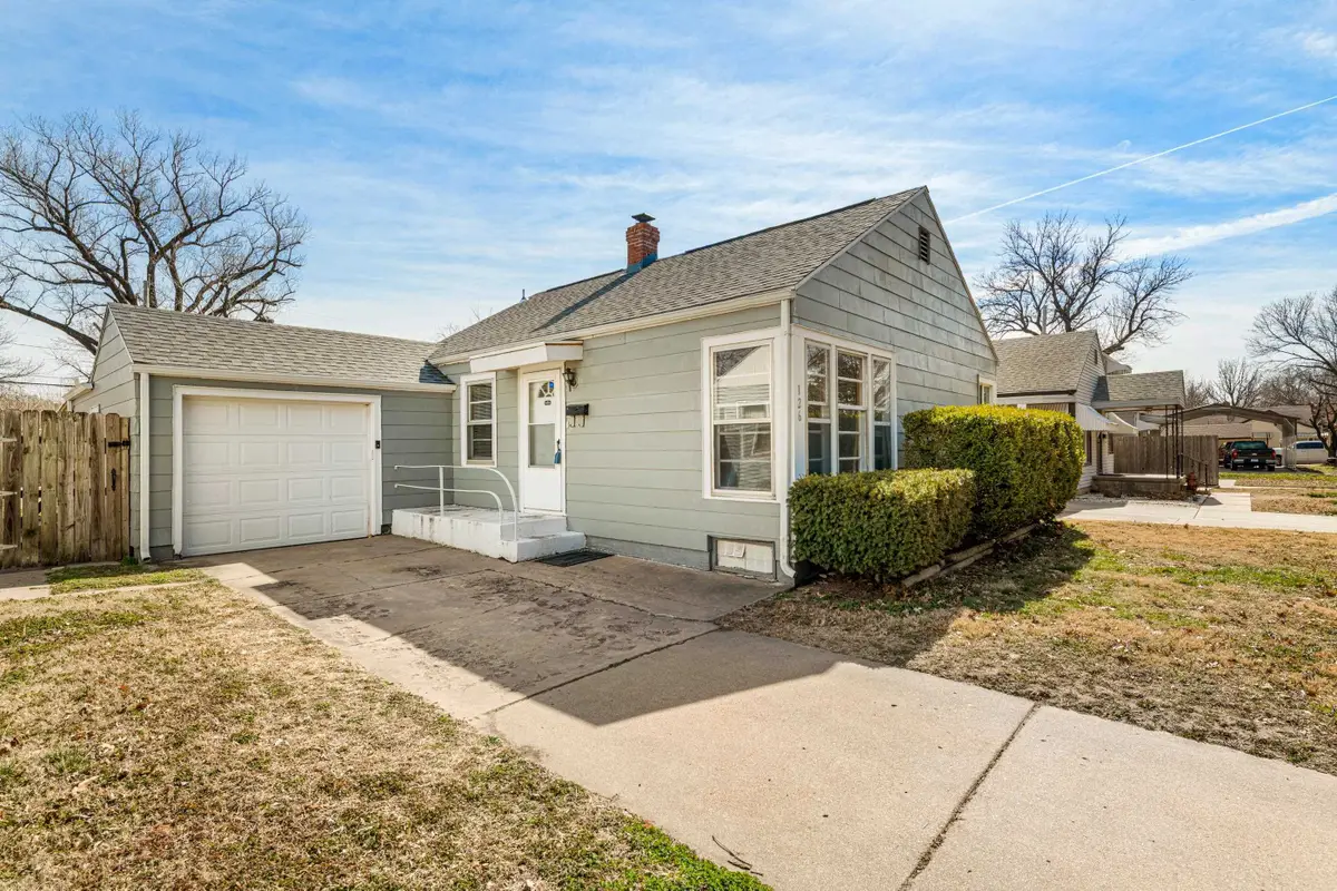 126 N Saint Paul, Wichita, KS 67203 - #1