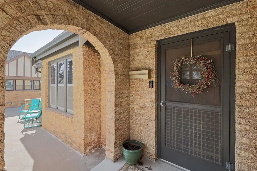 231 N Dellrose Ave, Wichita, KS 67208 - #3