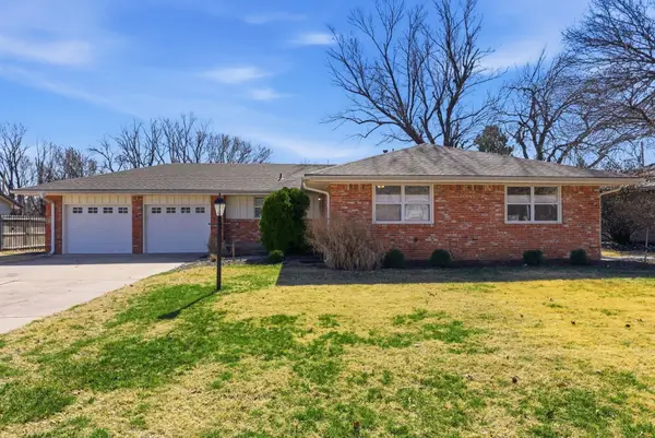 528 N Angle, Andover, KS 67002