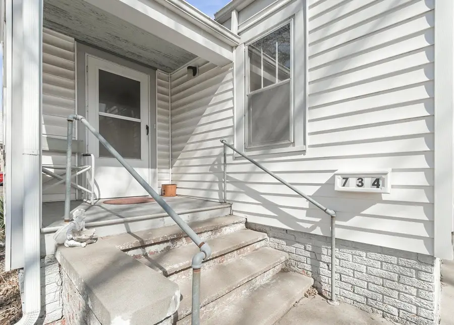 734 S Spruce St, Wichita, KS 67211 - #3