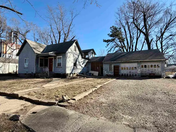 602 Menor, Winfield, KS 67156