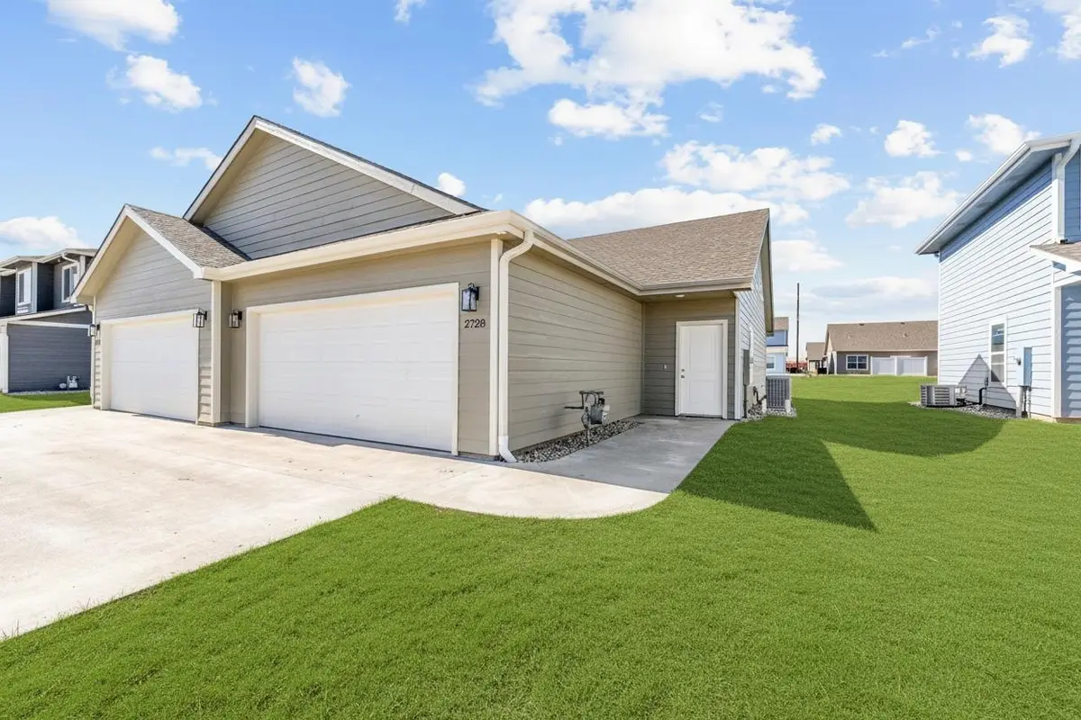 2728 Amelia Ln., Salina, KS 67401 - #1