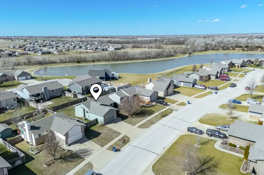 2129 S Upland Hills St, Wichita, KS 67235 - #2