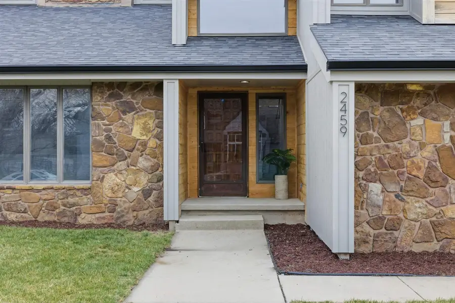 2459 N Plumthicket Ct, Wichita, KS 67226 - #3