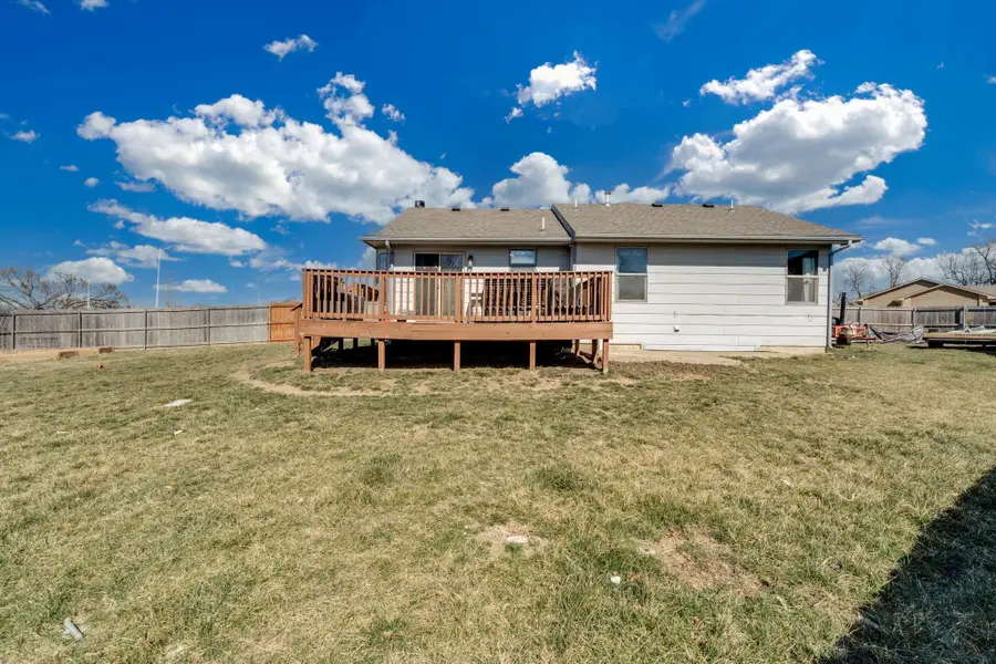 6951 N Grove St, Park City, KS 67219 - #3