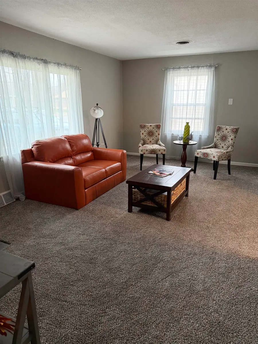 326 N Sheridan St, Wichita, KS 67203 - #2