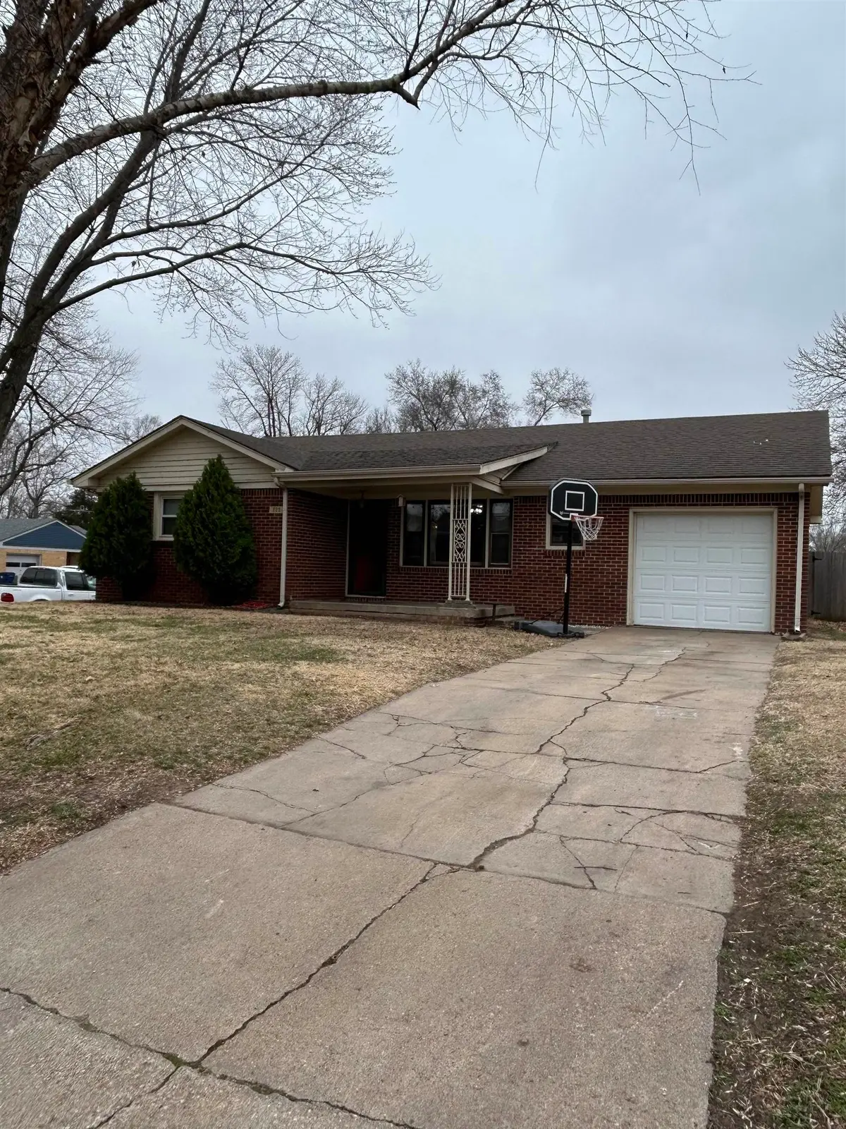 225 Filmore St, Mulvane, KS 67110 - #1