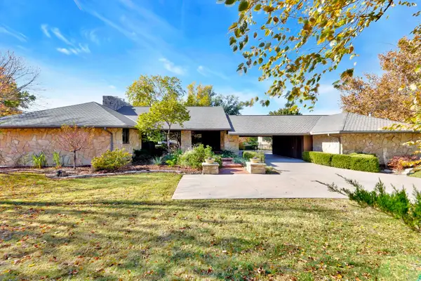 8919 E Boxthorn St, Wichita, KS 67226