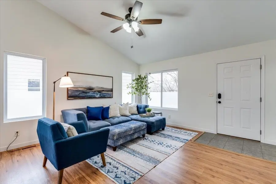 5027 N Osprey Cir, Wichita, KS 67219 - #3