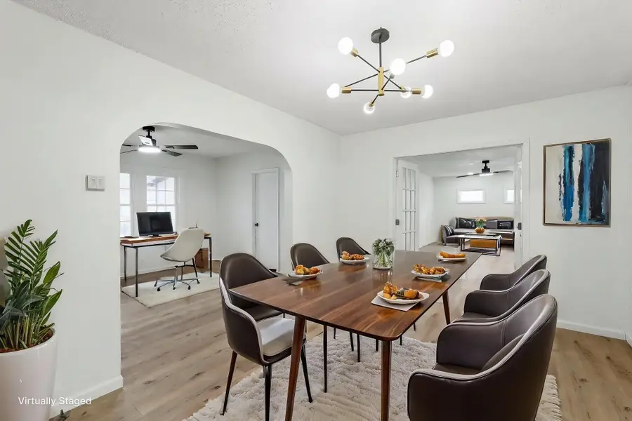 721 W 5th St, Newton, KS 67114 - #3