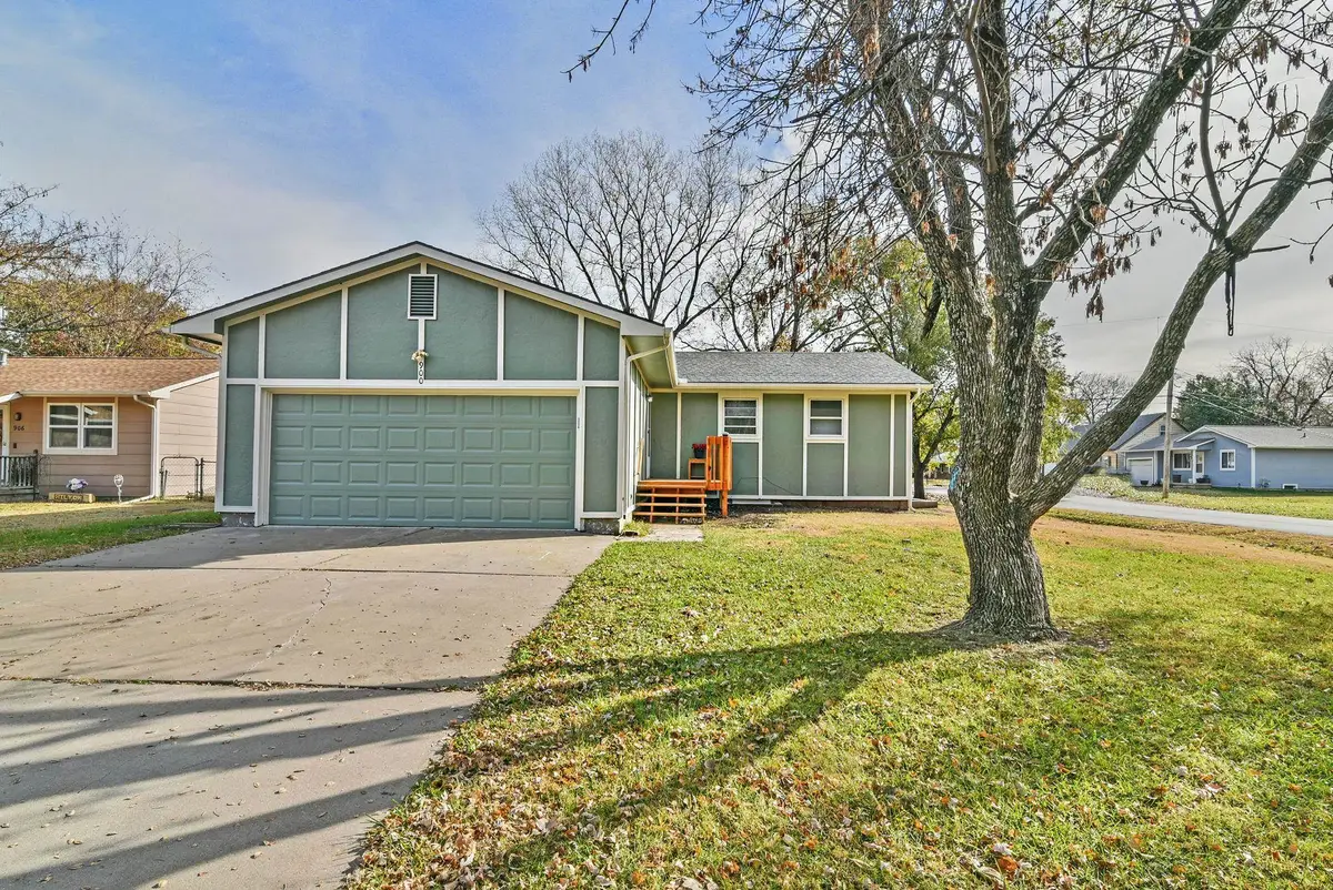 900 N Money Ave, Augusta, KS 67010 - #1