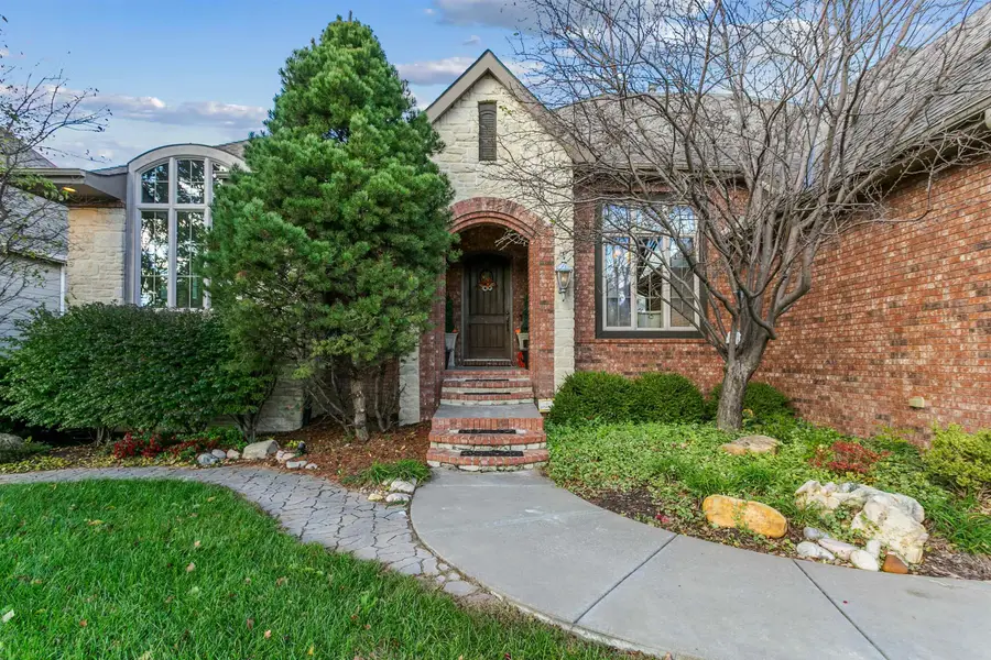 2550 N Rosemont Ct, Wichita, KS 67228 - #2