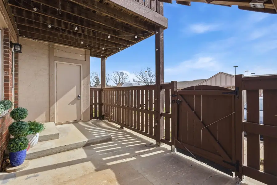 1450 S Webb Rd Unit 311, Wichita, KS 67207 - #2
