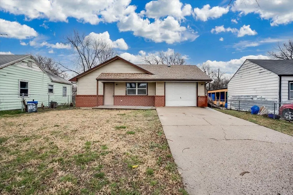 828 N Poplar, Wichita, KS 67214 - #1