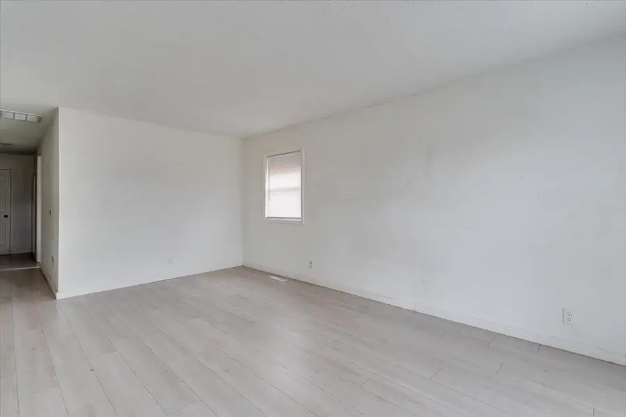 1502 E Del Mar, Wichita, KS 67216 - #3