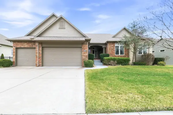 2224 N Rough Creek Rd, Derby, KS 67037