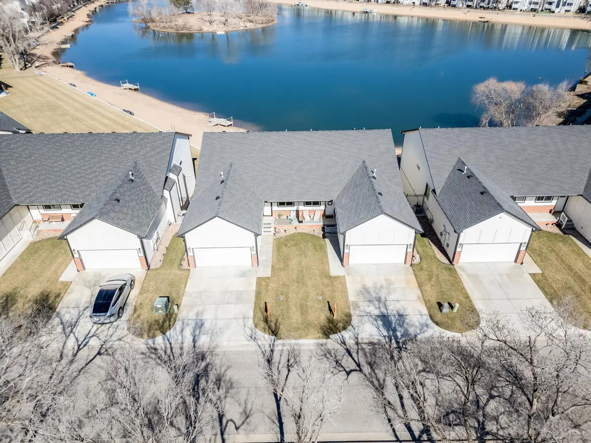 918 N Bayshore St, Wichita, KS 67212 - #1