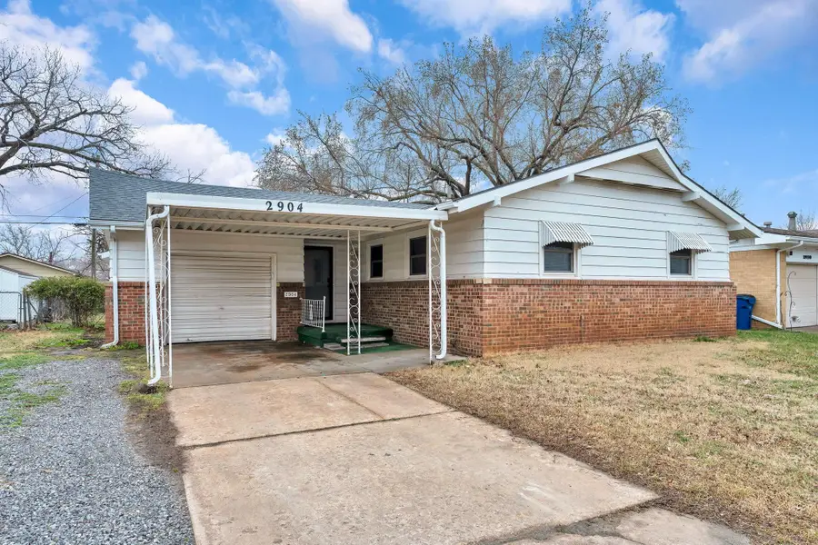 2904 S Bennett Ave, Wichita, KS 67217 - #2