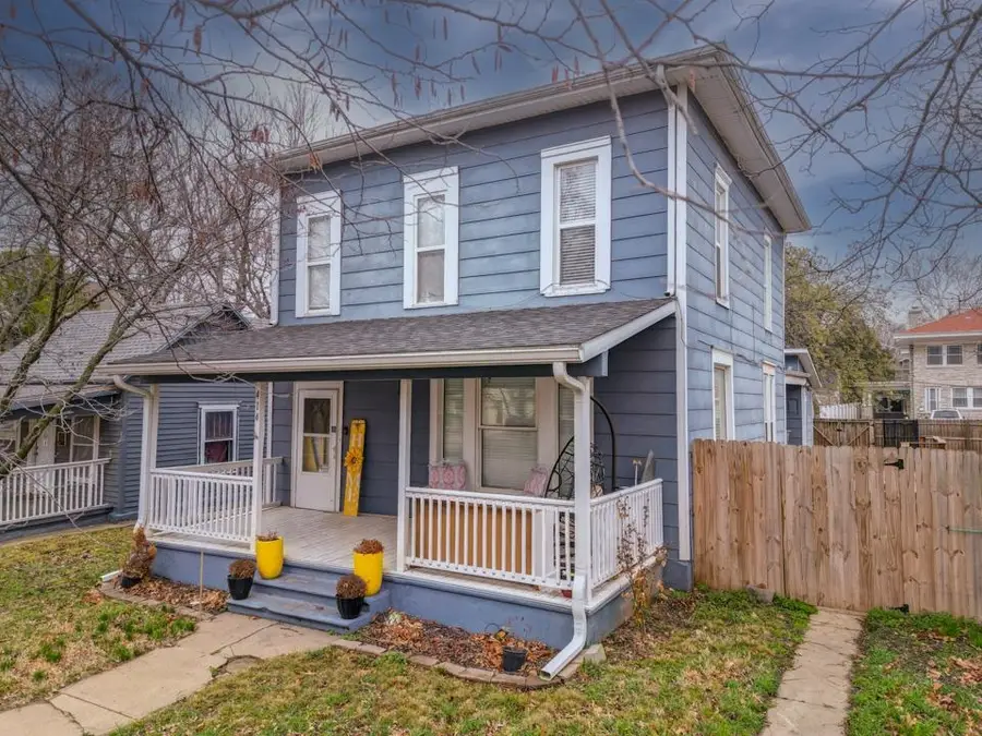 414 N A St, Arkansas City, KS 67005 - #2