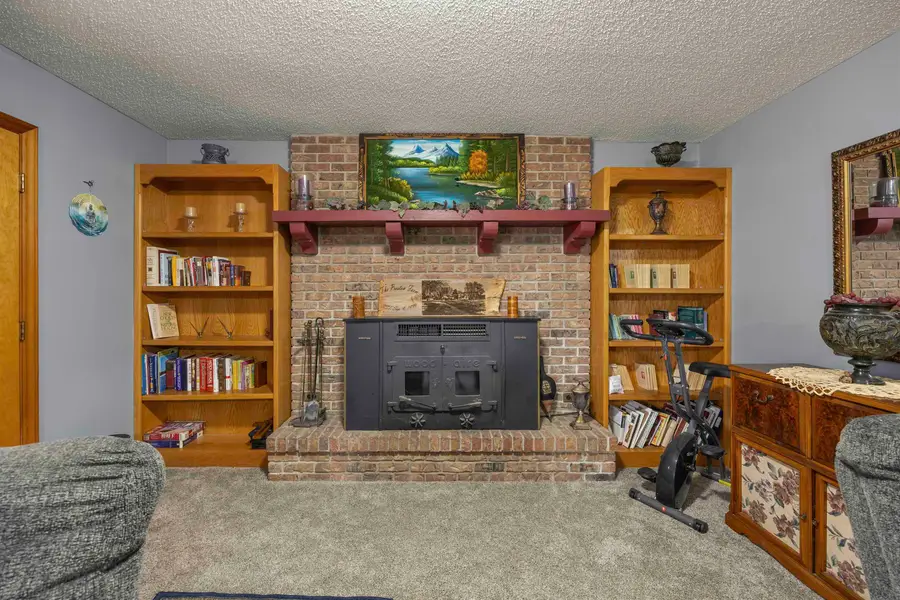 241 S Oak St, Howard, KS 67349 - #3