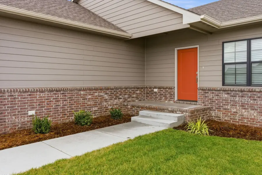 5035 N Highland St, Bel Aire, KS 67220 - #3