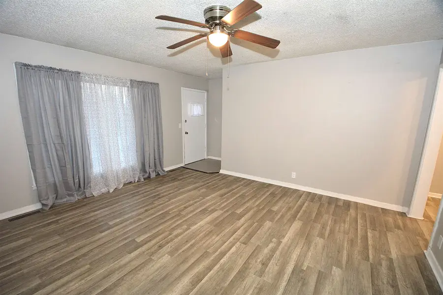 2128 W Haskell St, Wichita, KS 67213 - #3