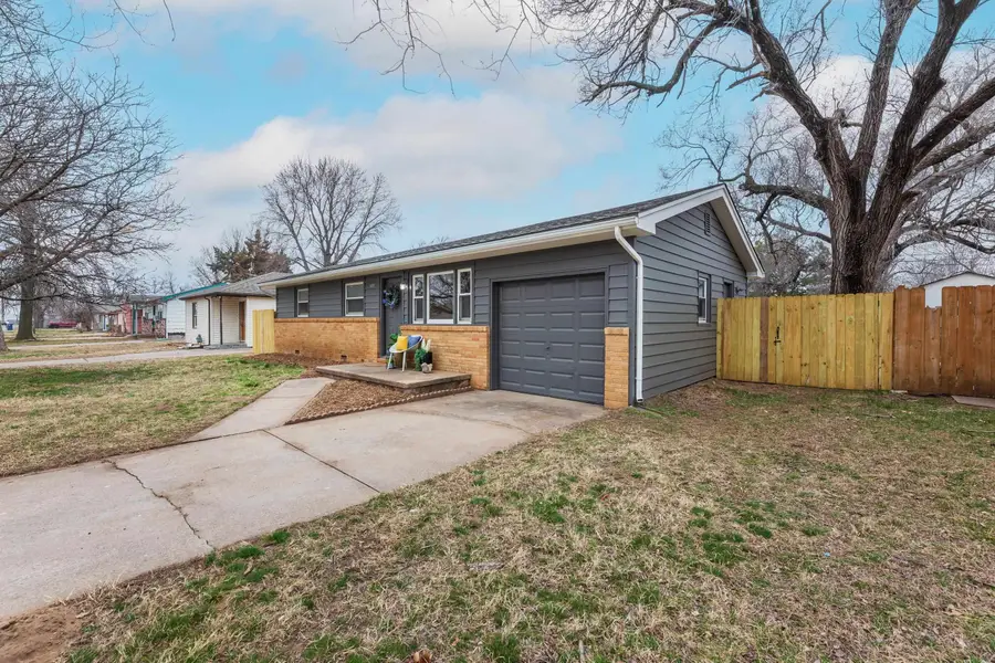 145 N Sabin St, Wichita, KS 67212 - #3