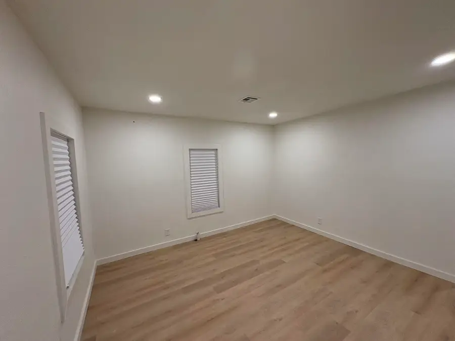 1030 N Piatt Ave, Wichita, KS 67214-3166 - #3