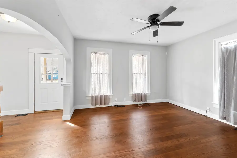 706 W Ash St., Salina, KS 67401 - #3