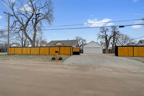 400 N Baehr St, Wichita, KS 67212