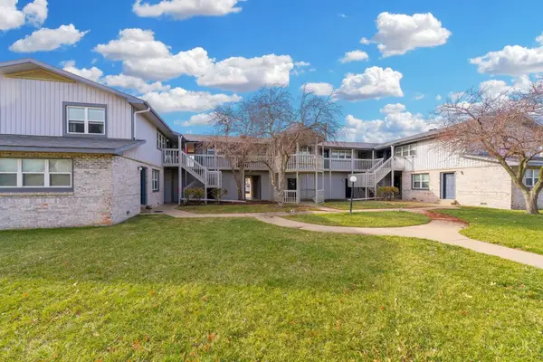 1705 E 24th Ave, Hutchinson, KS 67502