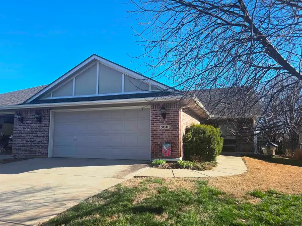 3011 Cottonwood Hill, Newton, KS 67114