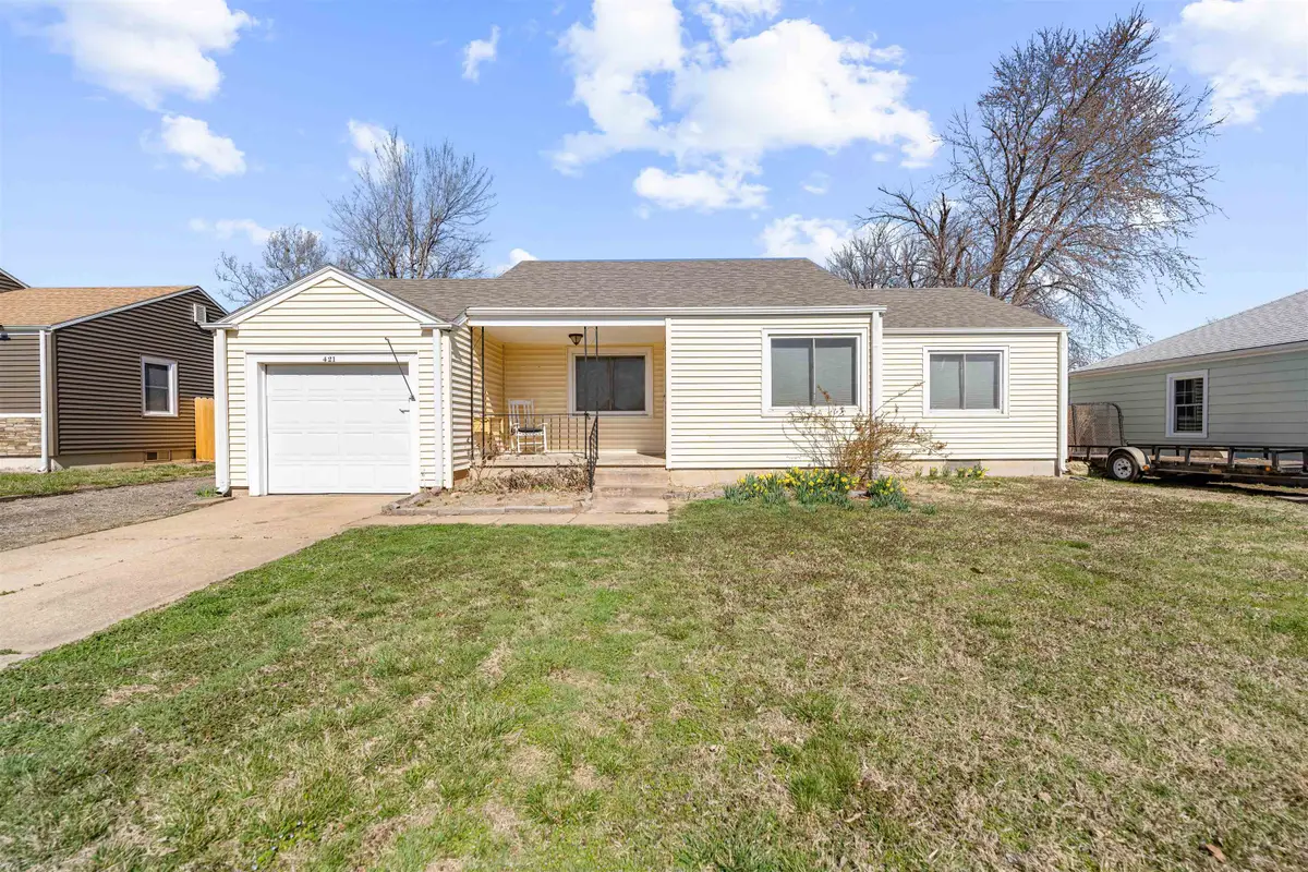 421 E Kirwin Ave., Salina, KS 67401 - #1
