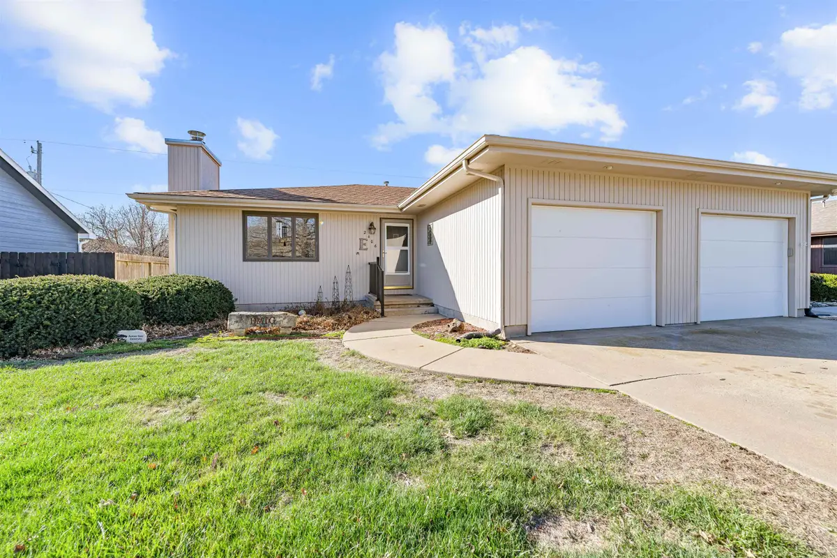 2406 Village Ln, Salina, KS 67401 - #1