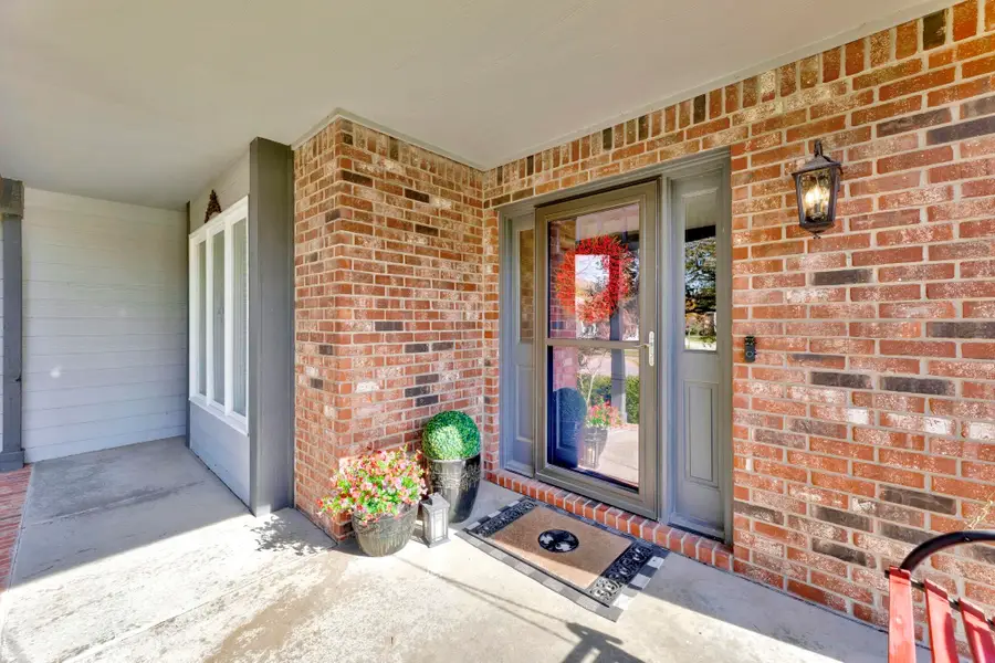 2406 N Cranbrook St, Wichita, KS 67226 - #3