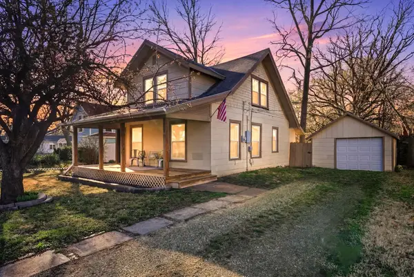 911 W 3rd Ave, El Dorado, KS 67042