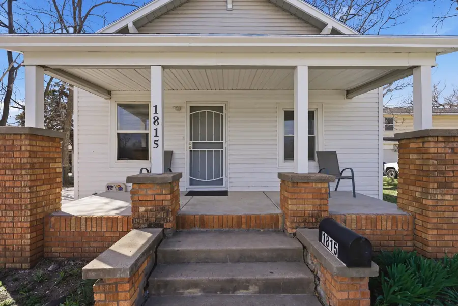 1815 S Hydraulic St, Wichita, KS 67211 - #2