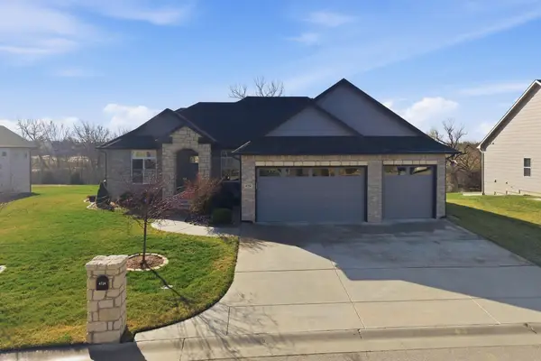 4724 E Elk Creek Dr, Wichita, KS 67226